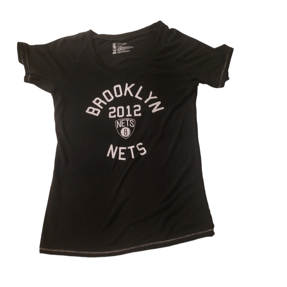 Women's Brooklyn Nets Tshirt
